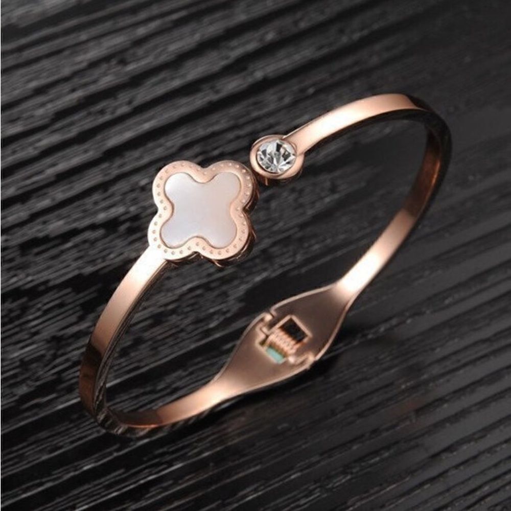 18K Rose Gold Clover Four Leaf Bracelet